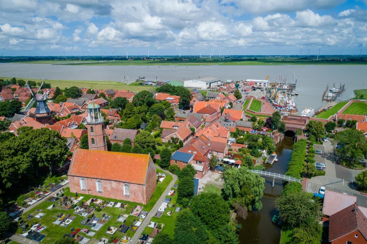 Hotel Am Fischerhafen Ditzum Exterior photo